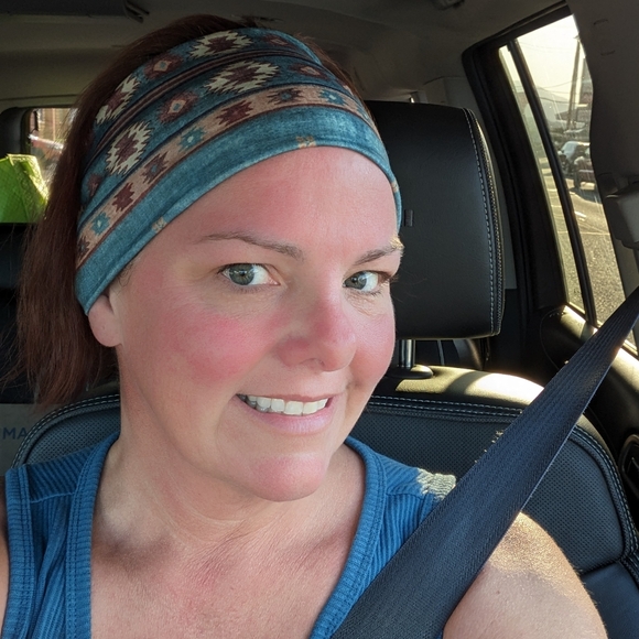 Meet your Posher, Rusti - Picture 5 of 6